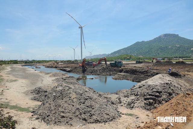 Khánh Hòa: Dự án Khu công nghiệp Cà Ná được miễn tiền thuê đất gần 145 ha - Ảnh 2.