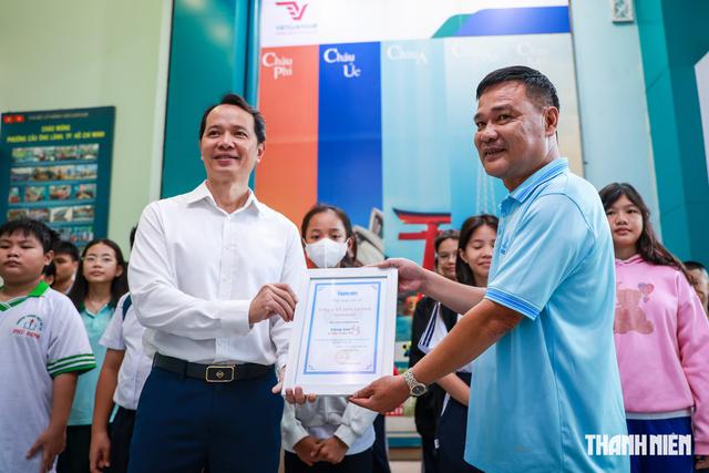 Năm sau, tụi con mong được đi tiếp vui như thế này- Ảnh 1.