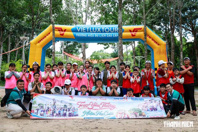 Năm sau, tụi con mong được đi tiếp vui như thế này- Ảnh 6.