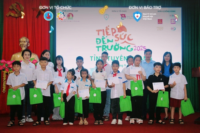 V&ograve;ng tay Việt - Nga: H&agrave;nh tr&igrave;nh nối nhịp y&ecirc;u thương nơi xứ người - Ảnh 10.