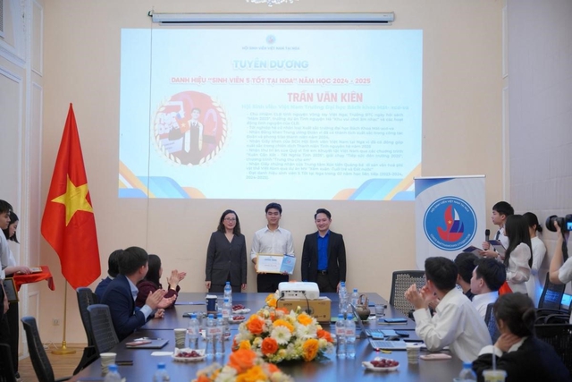 V&ograve;ng tay Việt - Nga: H&agrave;nh tr&igrave;nh nối nhịp y&ecirc;u thương nơi xứ người - Ảnh 11.