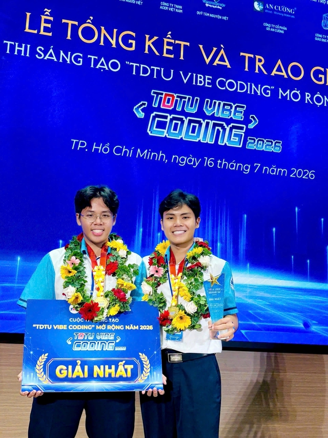 Học sinh Trường Phổ thông Năng khiếu làm tiện ích học tiếng Anh ngay khi lướt web - Ảnh 6.