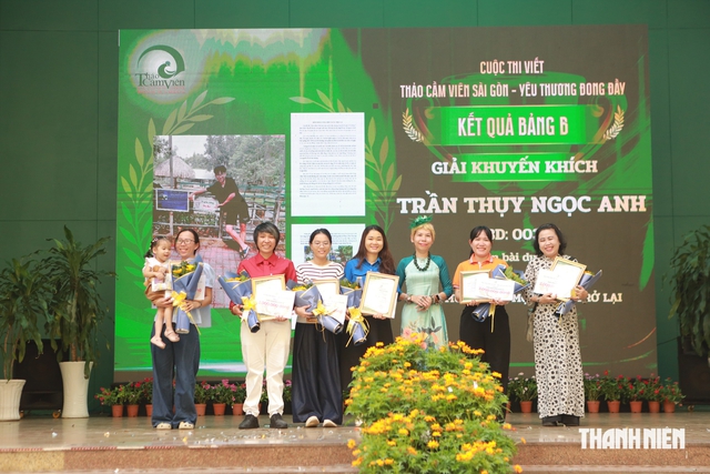Ngày thứ hai nghỉ lễ Quốc khánh: Thảo Cầm Viên hút hàng ngàn gia đình vui chơi - Ảnh 1.