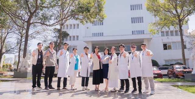 Trường ĐH Y dược Bu&ocirc;n Ma Thuột hỗ trợ 400 triệu đồng, thu h&uacute;t nh&acirc;n t&agrave;i - Ảnh 1.