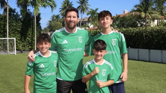 Messi ch&iacute;nh thức tiếp quản CLB ở T&acirc;y Ban Nha, gia đ&igrave;nh chuyển sang &lsquo;sắc &aacute;o xanh&rsquo;- Ảnh 1.