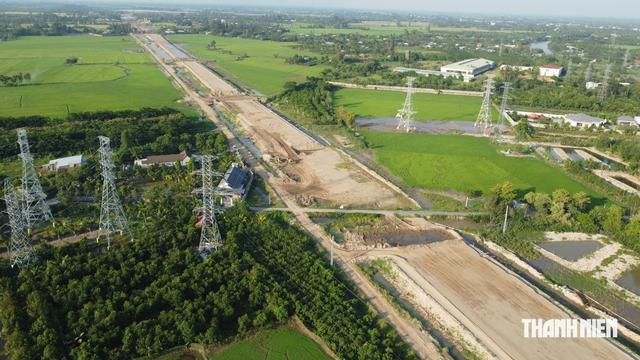 Nhiều tuyến đường nội đồng bị cao tốc Mỹ An - Cao Lãnh chia cắt - Ảnh 1.