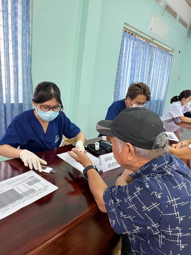 Phường Thạnh Mỹ T&acirc;y (TP.HCM) triển khai kh&aacute;m sức khỏe định kỳ cho người d&acirc;n- Ảnh 5.