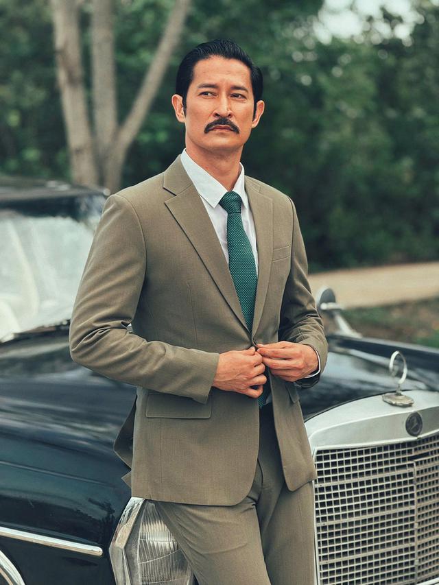 Diễn vi&ecirc;n v&agrave; thử th&aacute;ch h&oacute;a th&acirc;n th&agrave;nh nh&acirc;n vật c&oacute; thật - Ảnh 1.