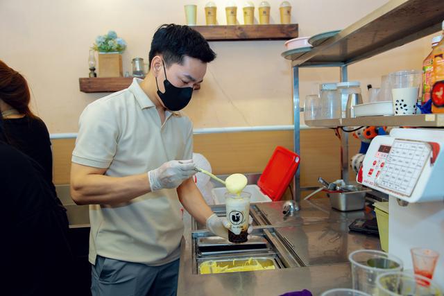 Từ qu&aacute;n tr&agrave; sữa &lsquo;nh&agrave; l&agrave;m&rsquo; đến danh hiệu qu&aacute;n qu&acirc;n đồ uống to&agrave;n quốc - Ảnh 3.