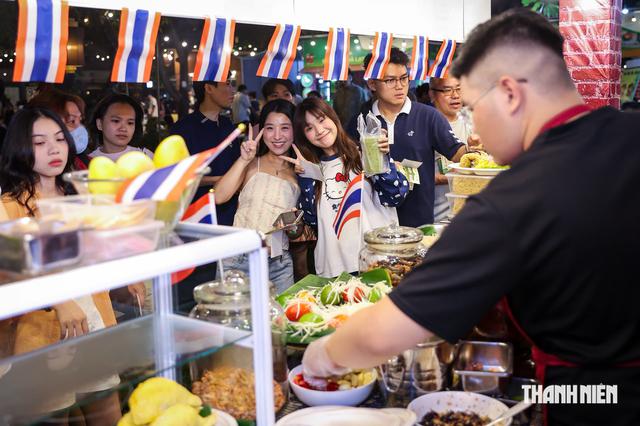 V&igrave; sao TP.HCM dẫn đầu ẩm thực đường phố thế giới? - Ảnh 2.