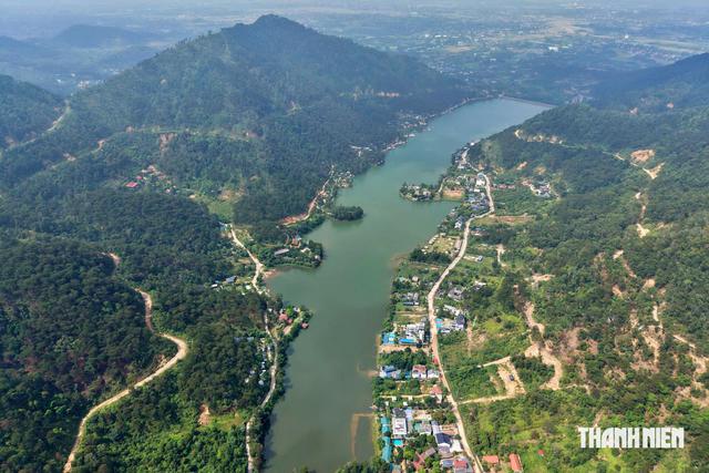 Villa, homestay mọc như nấm trong rừng phòng hộ: 1.001 cách chèo kéo 'xẻ thịt' lá phổi xanh- Ảnh 5.