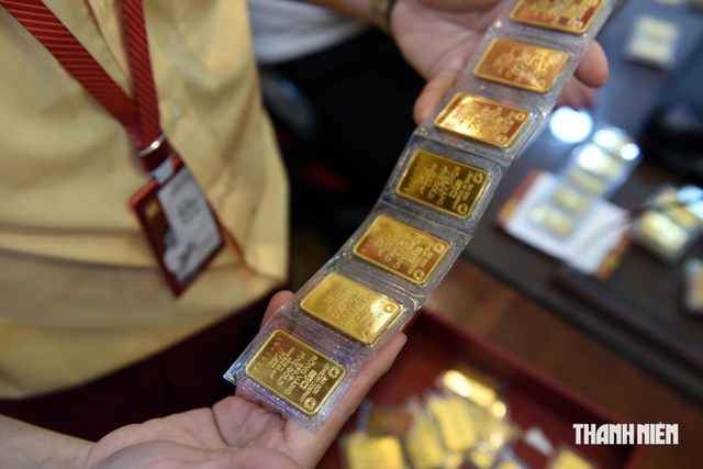 Gi&aacute; v&agrave;ng h&ocirc;m nay 12.8.2026: Tiếp tục tăng - Ảnh 1.