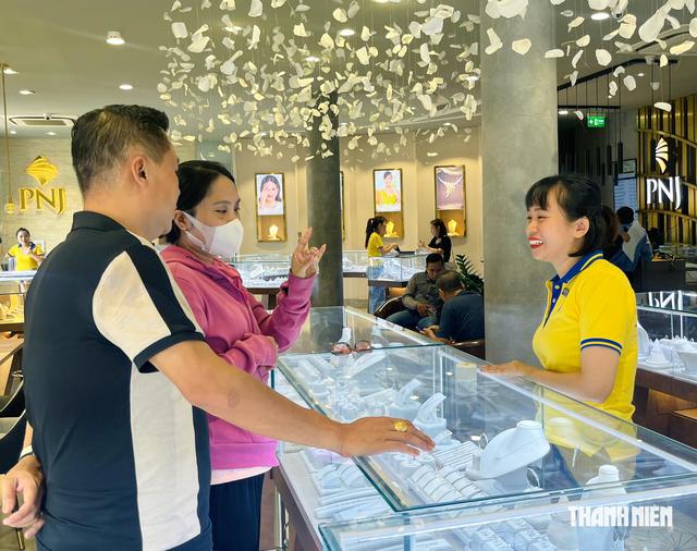 PNJ sẽ tổ chức đại hội cổ đ&ocirc;ng bất thường điều chỉnh kế hoạch kinh doanh- Ảnh 1.