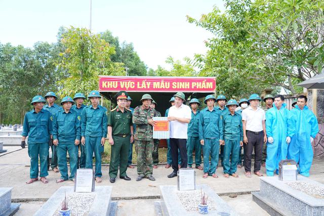 Huế kêu gọi cung cấp thông tin về các điểm chôn liệt sĩ gần đèo Hải Vân- Ảnh 2.
