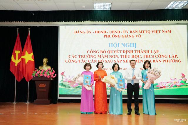 Sắp xếp trường học trước năm học mới: Vừa thực hiện vừa chờ hướng dẫn - Ảnh 3.