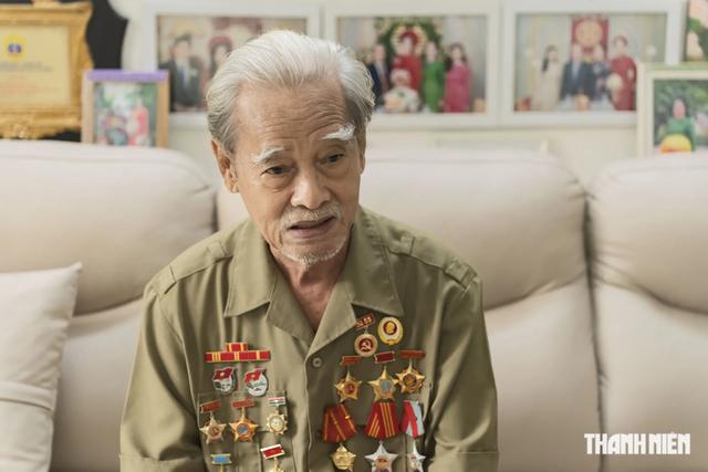 Gặp 'Dũng Râu', người làm giấy tờ giả cho biệt động Sài Gòn Tết Mậu Thân 1968- Ảnh 2.