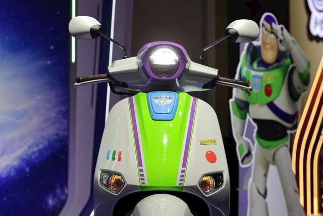 Honda Giorno+ có bản Buzz Lightyear sản xuất giới hạn 200 xe, chờ ngày về Việt Nam - Ảnh 2.