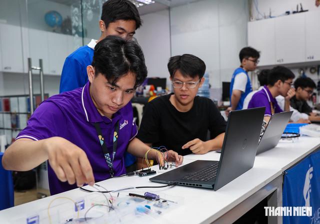 Điểm chuẩn đại học 2026 c&oacute; ng&agrave;nh 100/100 điểm - Ảnh 2.