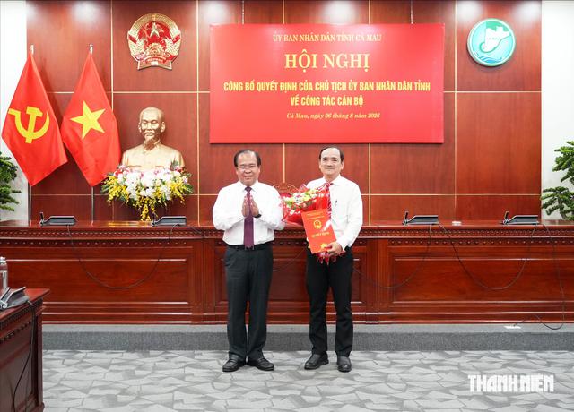 Cà Mau điều động, bổ nhiệm ba hiệu trưởng giữ chức phó giám đốc sở - Ảnh 2.