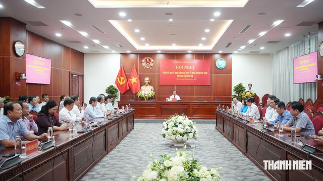 Cà Mau điều động, bổ nhiệm ba hiệu trưởng giữ chức phó giám đốc sở - Ảnh 1.