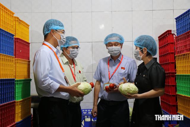 Suất ăn 20.000 - 22.000 đồng, doanh nghiệp nói khó cân đối dinh dưỡng - Ảnh 4.