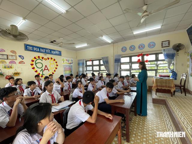 Tiêu chí chọn hiệu trưởng ở Gia Lai ra sao sau sắp xếp trường học?- Ảnh 1.
