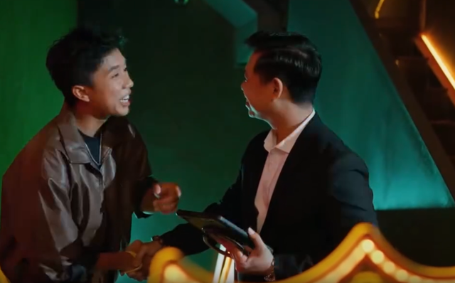 Phim có con trai nghệ sĩ Vân Dung đóng chính gây tranh cãi - Ảnh 2.