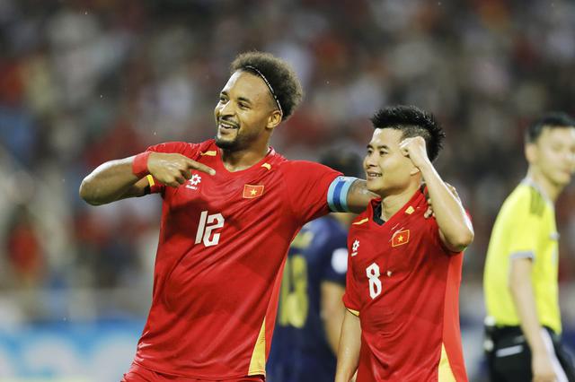 AFC: Điểm nhấn Đ&igrave;nh Bắc gi&uacute;p Việt Nam thắng Campuchia, Indonesia bị Singapore loại thất vọng- Ảnh 2.
