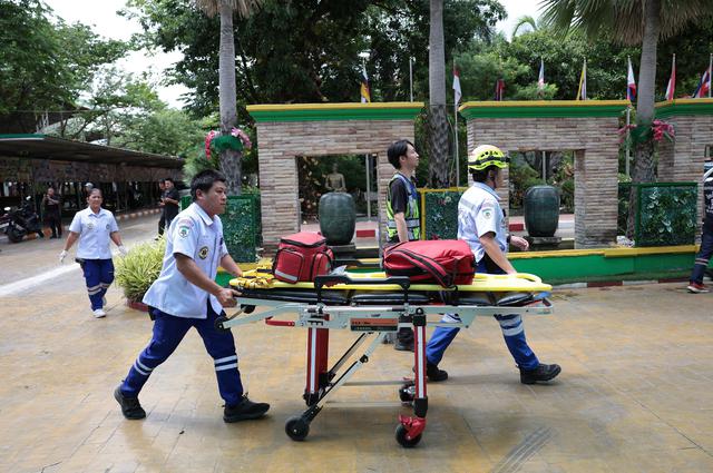 Nổ súng trong trường học ở Thái Lan, ít nhất 10 học sinh bị thương - Ảnh 2.