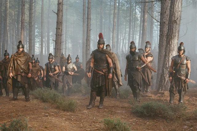 Christopher Nolan đẩy dàn diễn viên đến giới hạn, bí mật hậu trường gây nhiều tranh cãi - Ảnh 1.