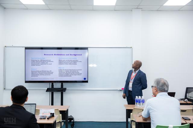 Đại học Kinh tế TP.HCM kết nối v&agrave; trao đổi học thuật với 250 học giả to&agrave;n cầu- Ảnh 4.