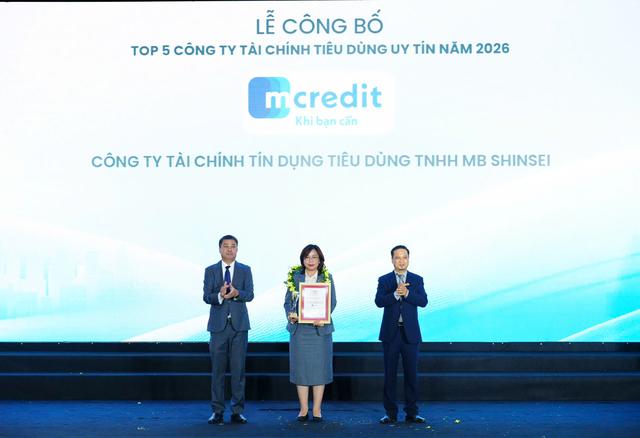 Mcredit ghi danh Top 5 công ty tài chính tiêu dùng uy tín năm 2026 - Ảnh 1.