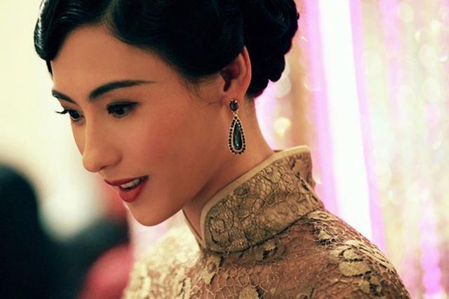 Chương Tử Di, Trương B&aacute; Chi v&agrave; Đổng Khiết l&agrave; ba mỹ nh&acirc;n đẹp nhất Cbiz - Ảnh 1.