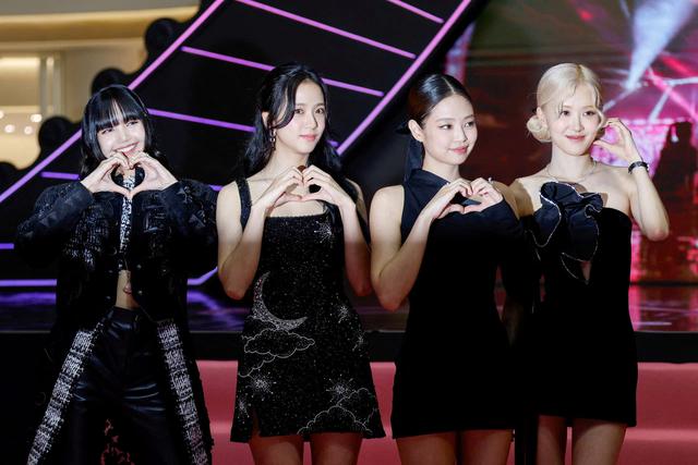 2/4 th&agrave;nh vi&ecirc;n BLACKPINK kh&ocirc;ng mặn m&agrave; với dịp t&aacute;i hợp nh&acirc;n kỷ niệm 10 năm debut - Ảnh 1.