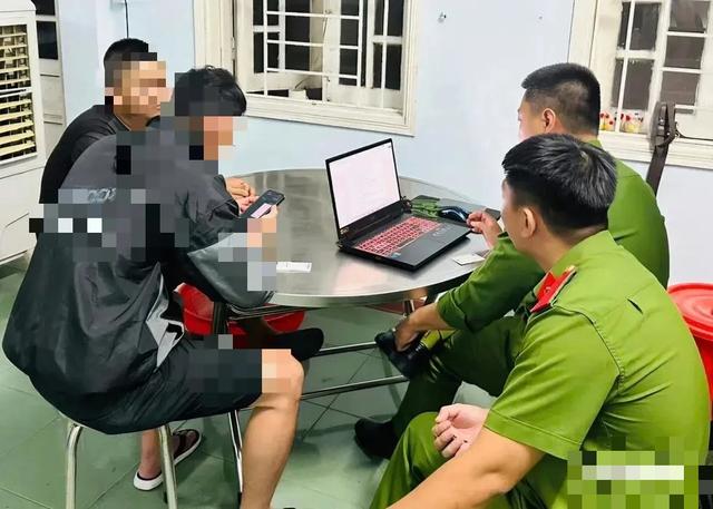 Huy động hơn 120 cảnh s&aacute;t test ma t&uacute;y tại chợ đầu mối lớn nhất miền Trung- Ảnh 4.