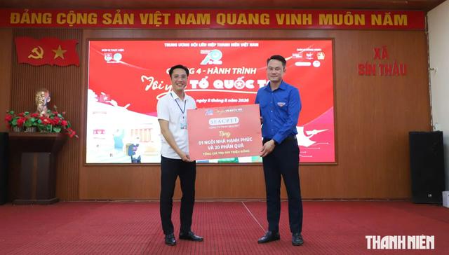 Từ Sín Thầu lan tỏa tình yêu Tổ quốc - Ảnh 1.