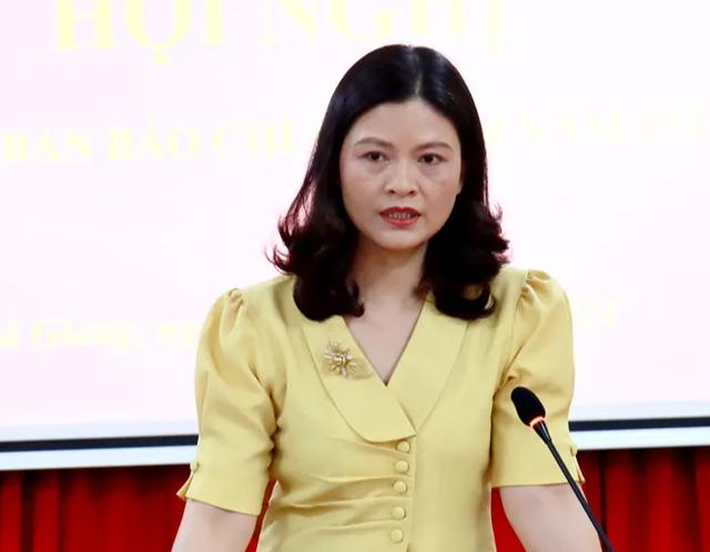 Phó chủ tịch Tuyên Quang Vương Ngọc Hà thôi phụ trách giáo dục - Ảnh 1.