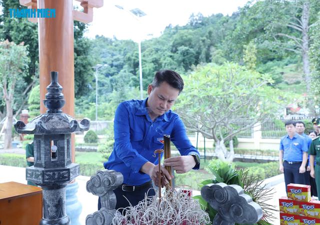 Từ Sín Thầu lan tỏa tình yêu Tổ quốc - Ảnh 6.