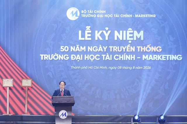 Ph&oacute; thủ tướng dự kỷ niệm 50 năm ng&agrave;y truyền thống Trường ĐH T&agrave;i ch&iacute;nh-Marketing - Ảnh 2.