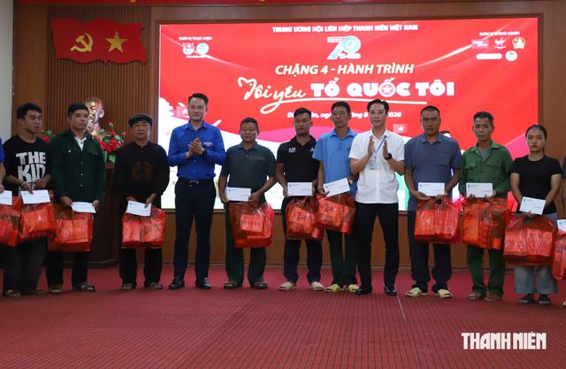 Từ Sín Thầu lan tỏa tình yêu Tổ quốc - Ảnh 7.