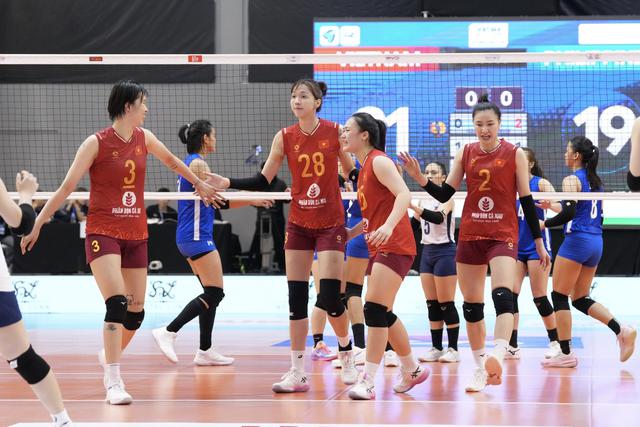 Đội tuyển b&oacute;ng chuyền nữ Việt Nam thua đậm Th&aacute;i Lan: Ch&iacute;nh thức trắng tay chặng 2 SEA V.Cup- Ảnh 1.