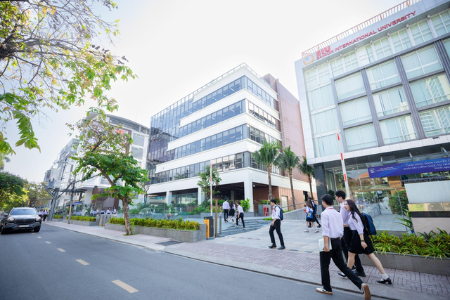 Sinh vi&ecirc;n SIU chinh phục học bổng thạc sĩ tại Newcastle University - Ảnh 3.
