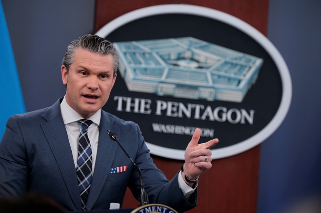 Rộ tin Bộ trưởng Hegseth thường phớt lờ cảnh báo về Iran, Lầu Năm Góc nói gì? - Ảnh 1.