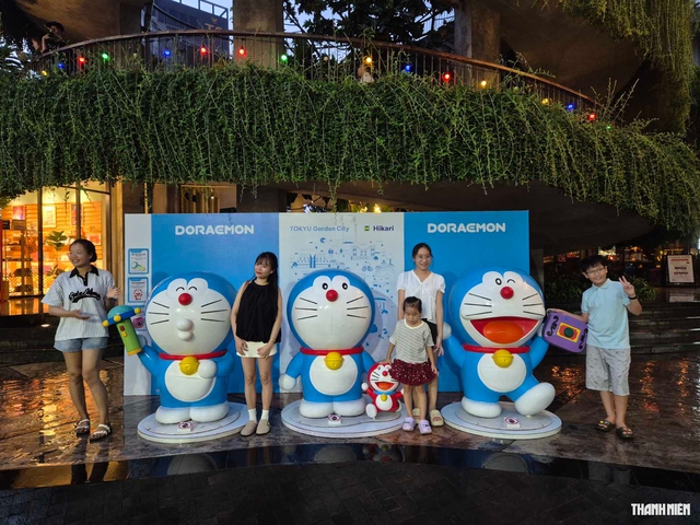 Rủ nhau đến nơi này để tha hồ check-in miễn phí với 'biệt đội' Doraemon - Ảnh 1.