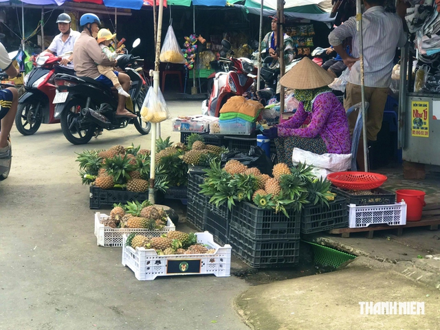 Buôn bán kiểu miền Tây: Bỏ lơ hàng hóa, một chục không bằng 10 - Ảnh 6.
