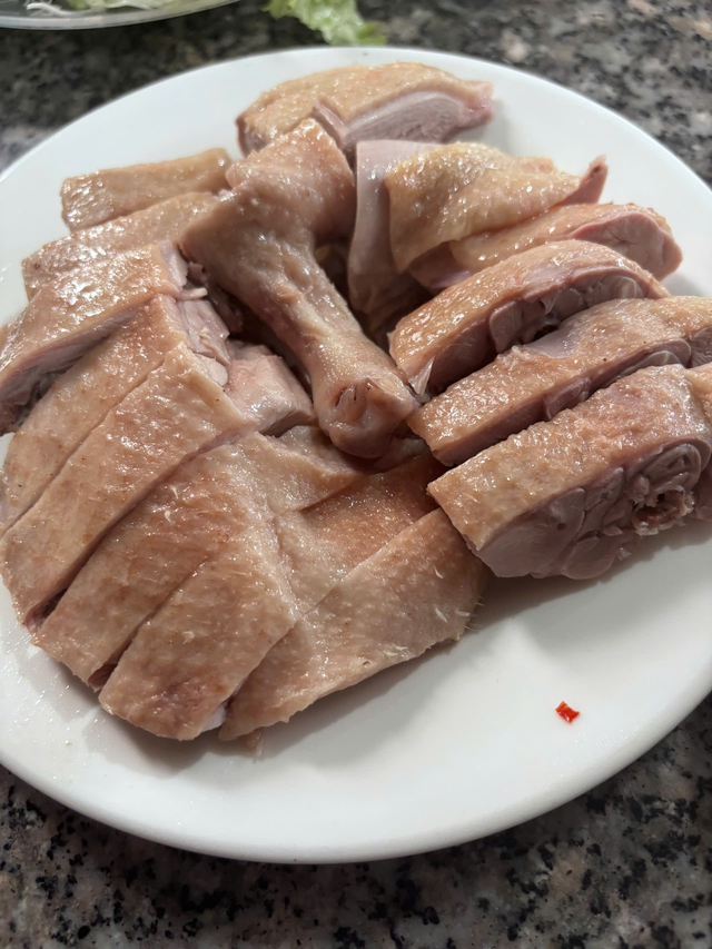 Tam Kỳ những quán cháo vịt đường phố - Ảnh 2.