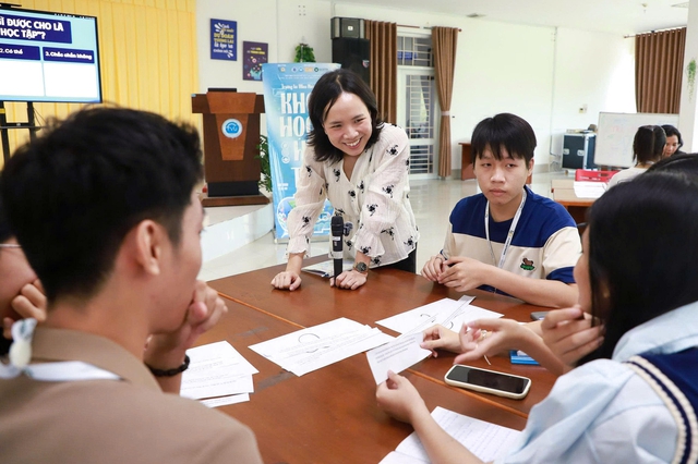 Câu hỏi dần biến mất trong lớp học thời AI - Ảnh 1.