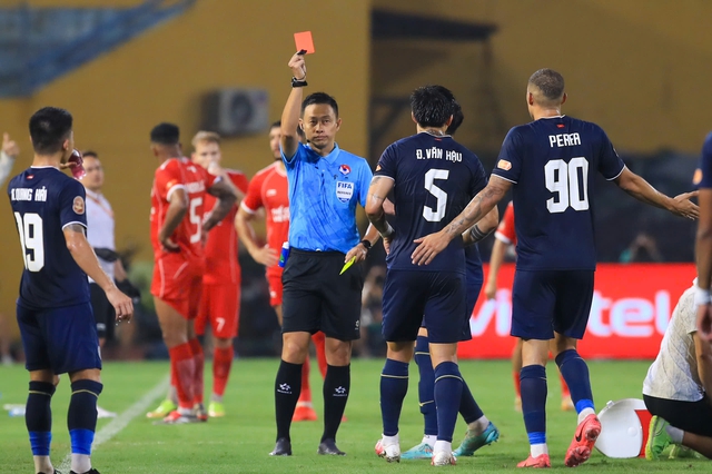 Bảng xếp hạng V-League mới nhất: CLB CAHN lên ngôi đầu theo kịch bản không thể hấp dẫn hơn- Ảnh 3.