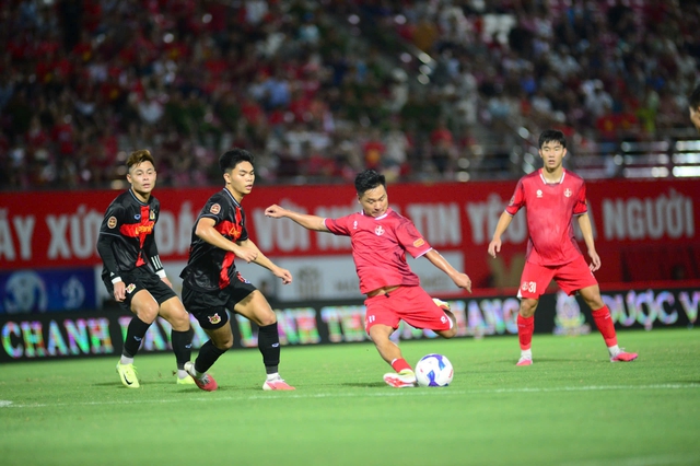 Nhận định V-League hôm nay: HAGL dễ hòa tại Lạch Tray, TP.Đồng Nai cùng Công Phượng lại gặp khó- Ảnh 2.