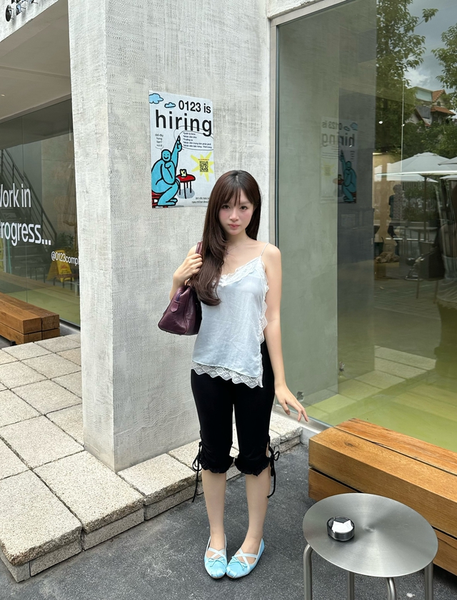 Quần lửng dễ mặc, không lo bị nuốt dáng ngày giao mùa- Ảnh 3.